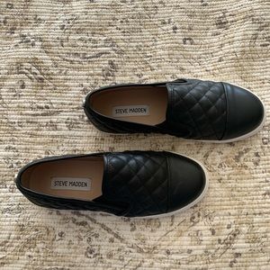 Steve Madden Quilted Flats